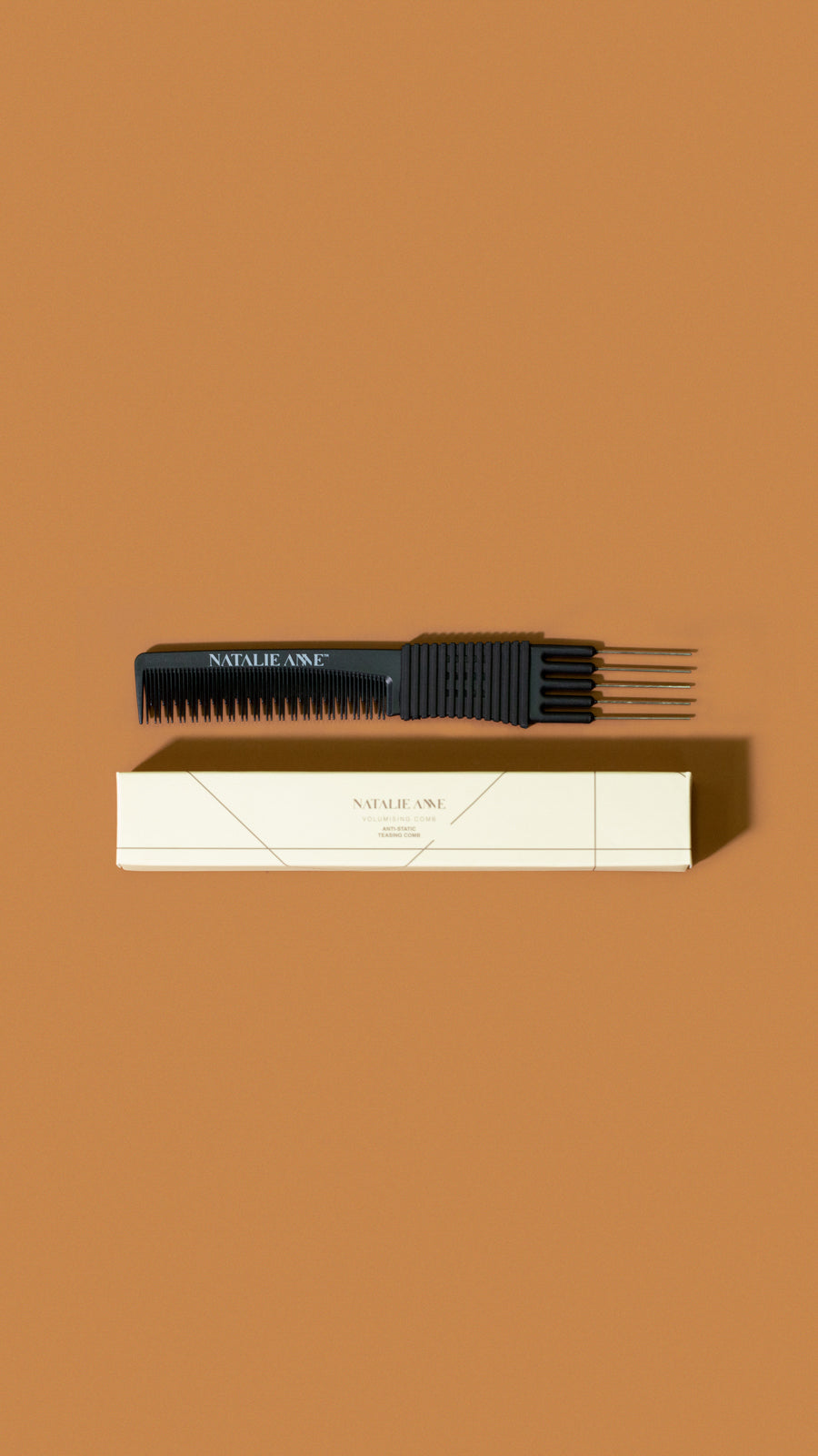 Natalie Anne Volumising Comb- Black