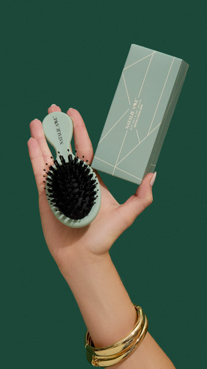 Natalie Anne Mini Wet & Dry Brush - Mint