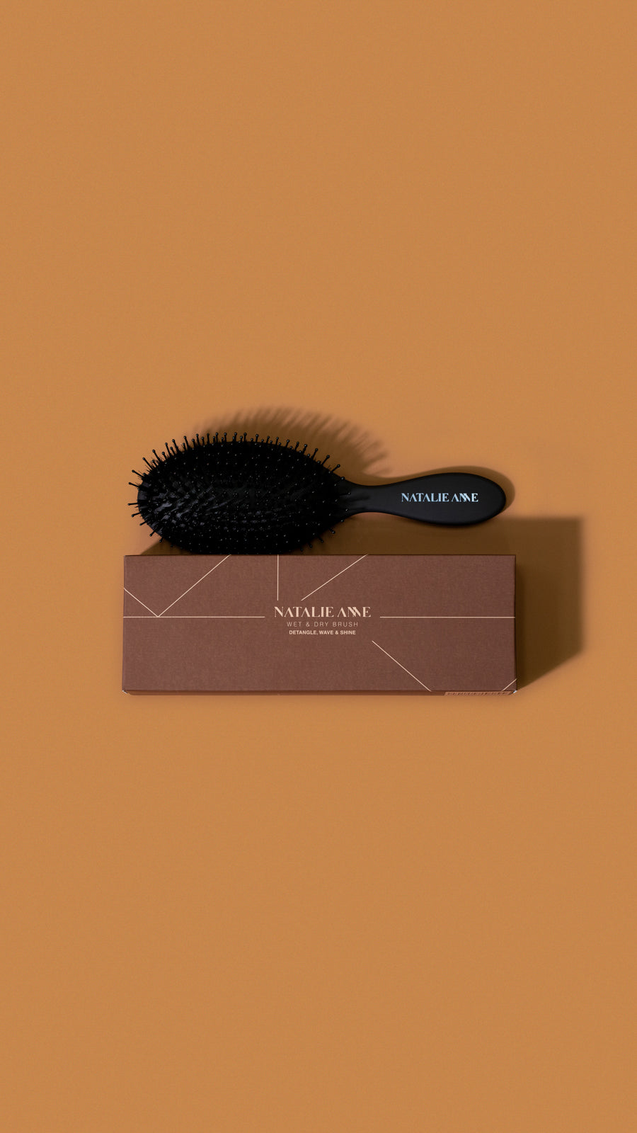 Natalie Anne Wet & Dry Brush- Black
