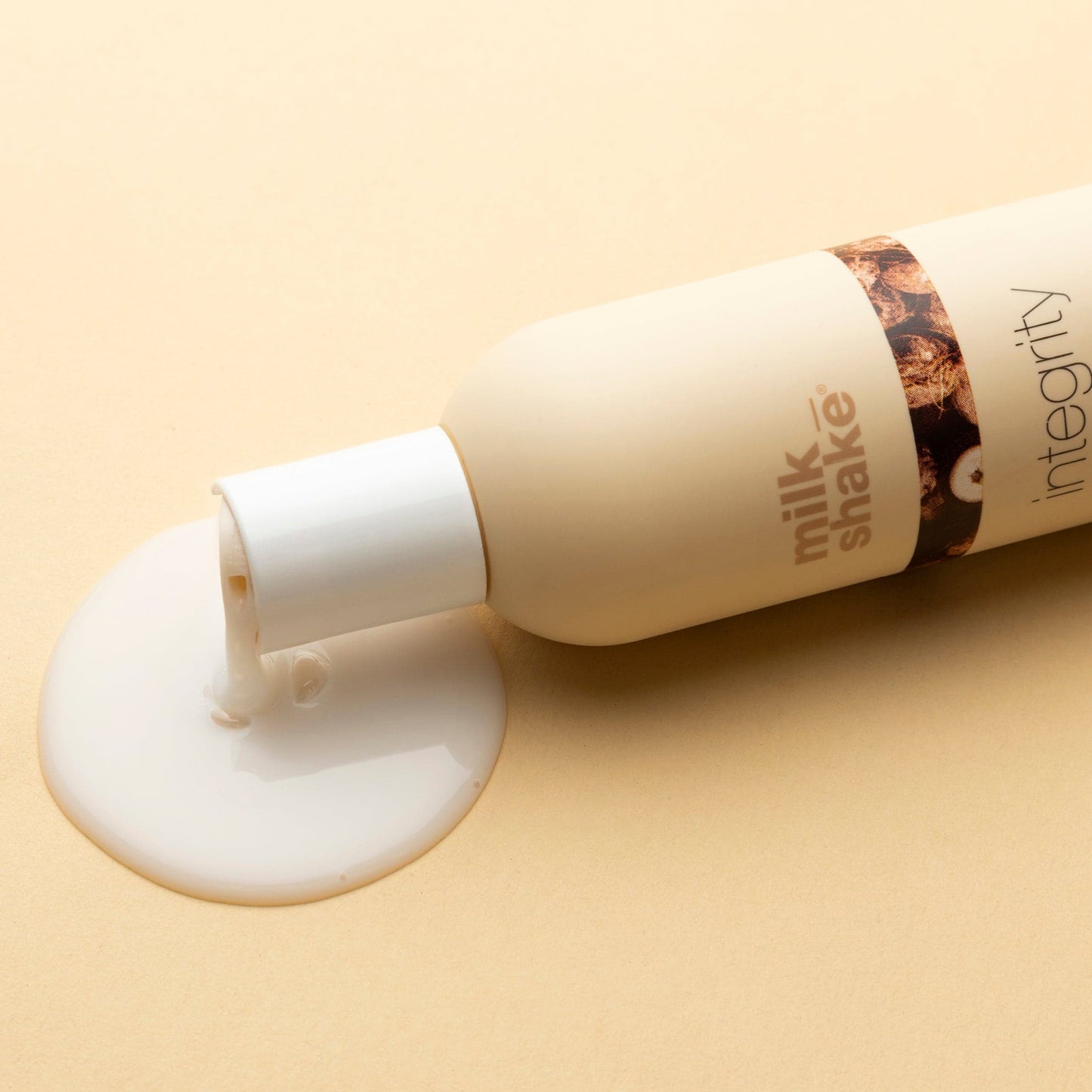 MILKSHAKE INTEGRITY NOURSHING SHAMPOO 300ML
